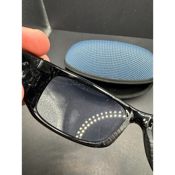Kenneth Cole Reaction Sunglasses KC1079 00B5 Black With Case - Picture 6 of 11